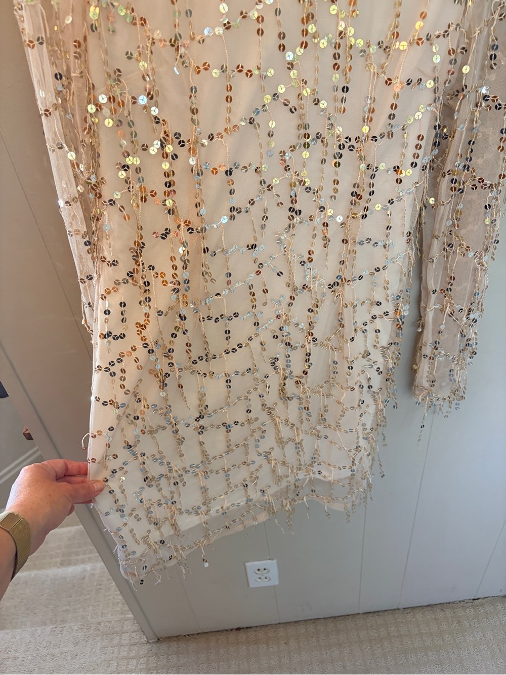 PrettyLittleThing  gold sequin dress - Picture 3 of 5